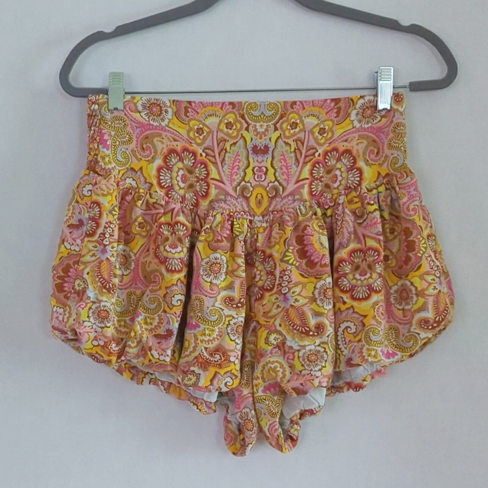 Free People La Rochelle Yellow & Pink Paisley Lined Shorts Size M